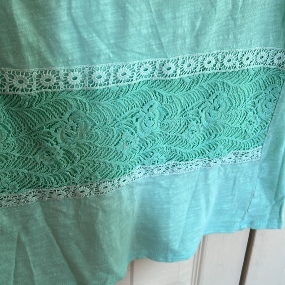 Cable and Guage Womans SS  Top Aqua Color Size M - Picture 3 of 5